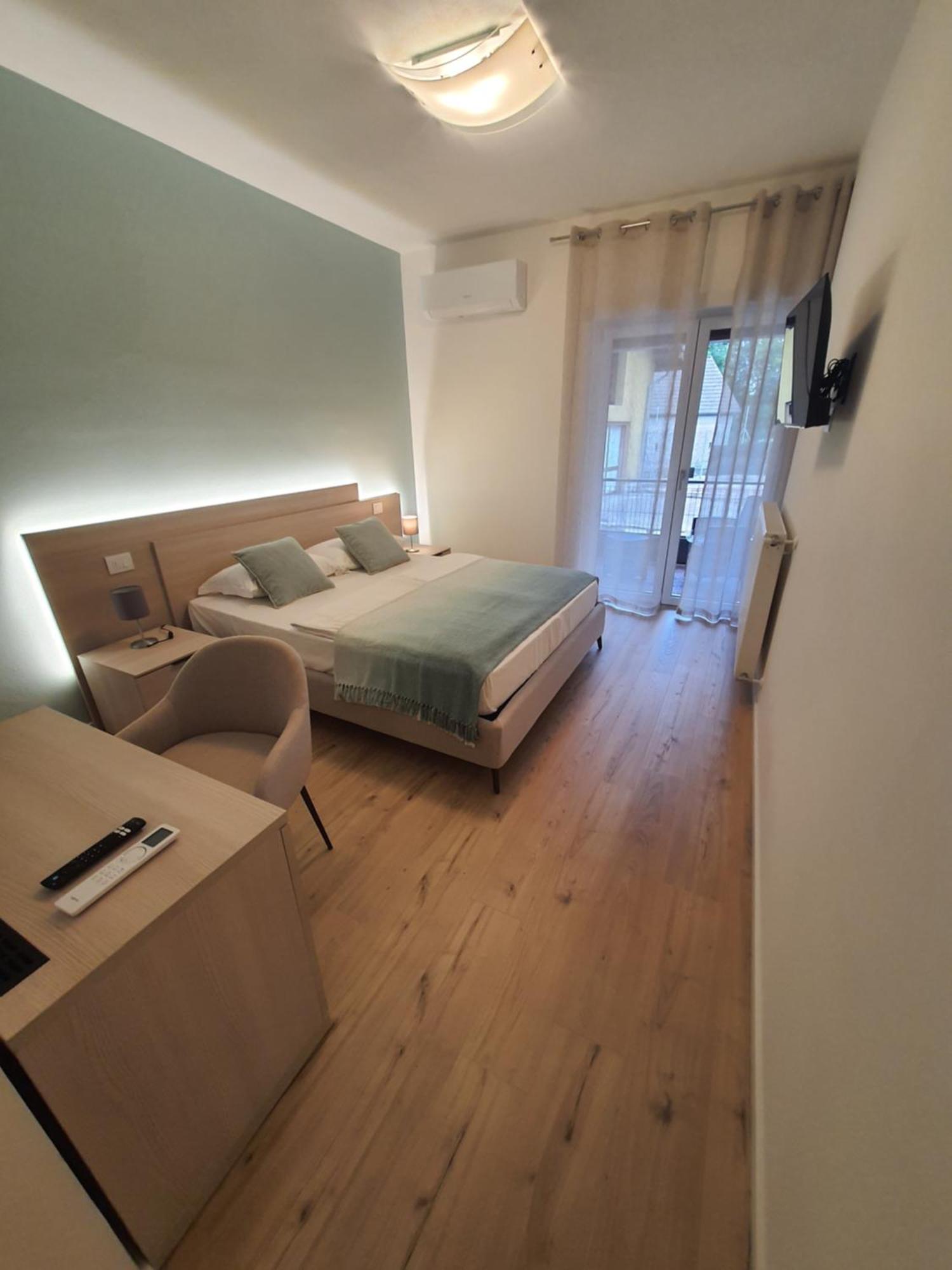 Al Boschetto Rooms Puos dʼAlpago エクステリア 写真